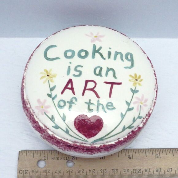 Ceramic Trinket Box for Cooking Lovers, Round Lidded Dish Handmade Kitchen Decor - Picture 5 of 6